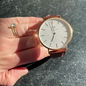 Large Daniel Wellington watch